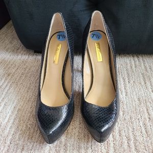 BCBGENERATION HEELS SHOES